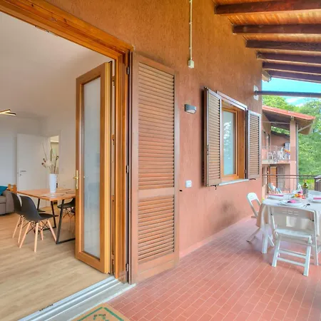Lejlighed Il Vecchio Faggio: Maggiore View Terrace - Happy *
