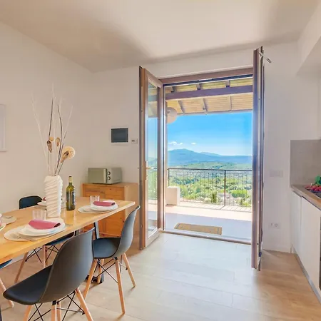 Lejlighed Il Vecchio Faggio: Maggiore View Terrace - Happy Gignese